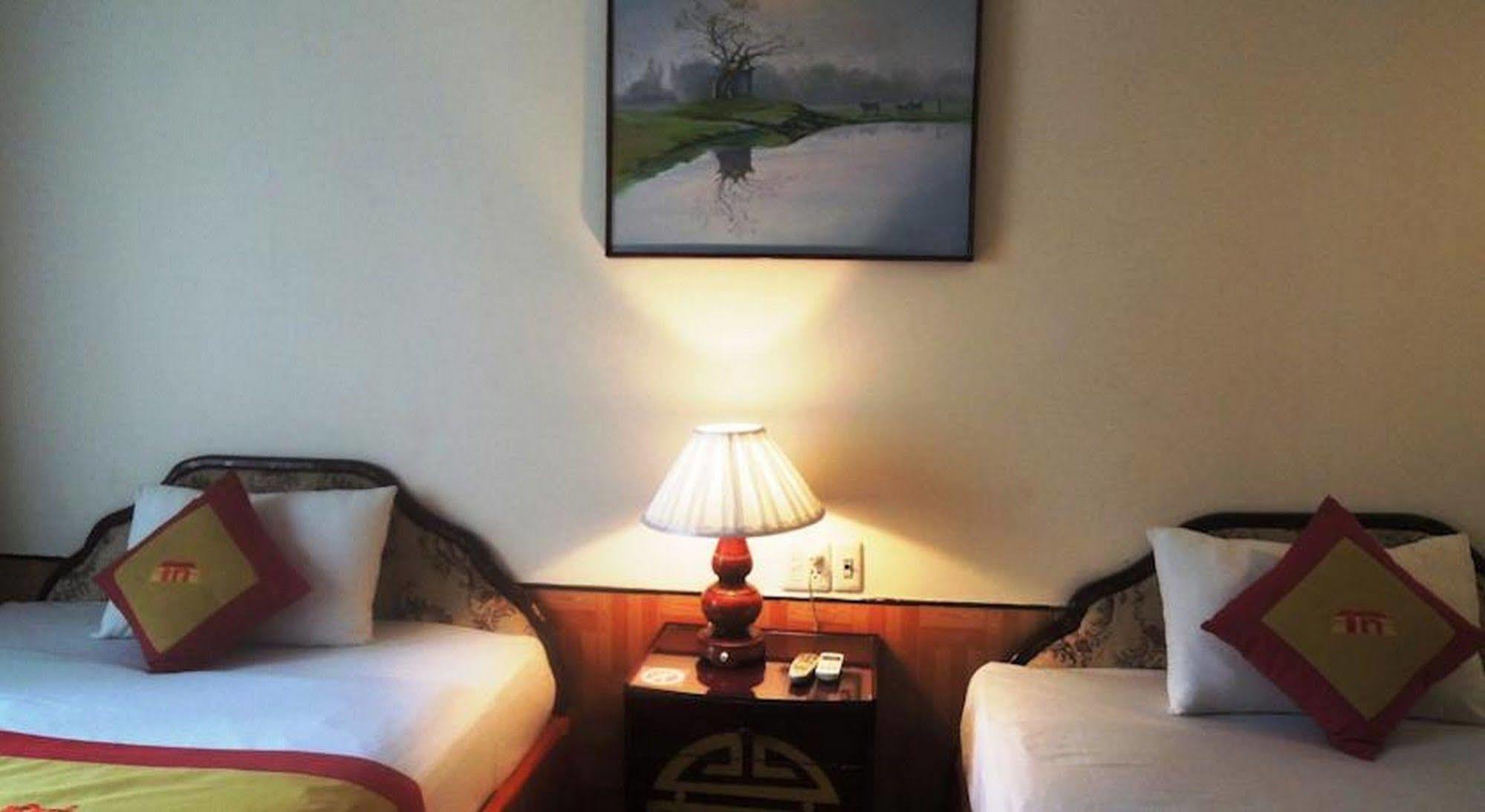 Thanh Noi Hotel Hue Buitenkant foto