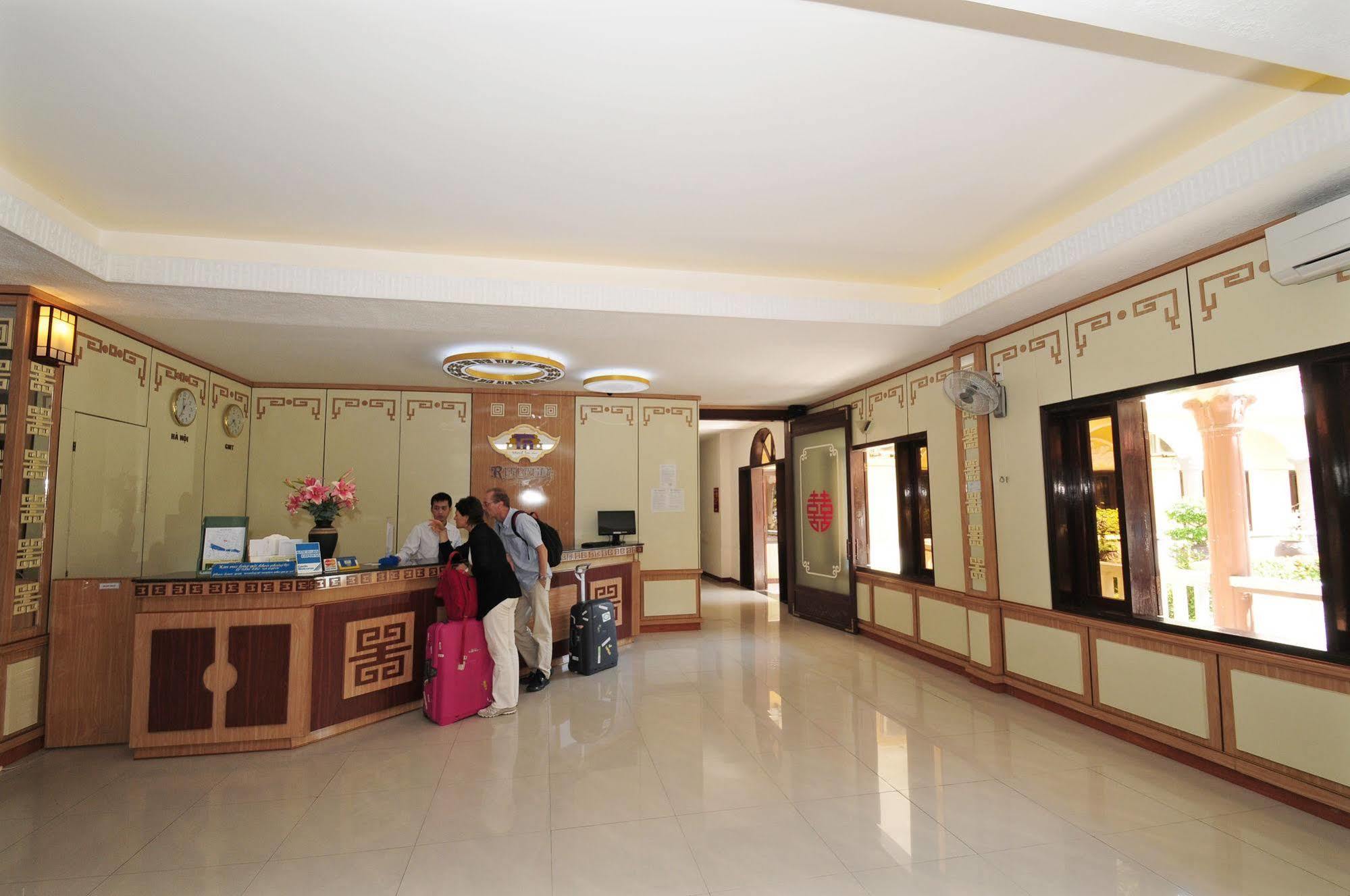 Thanh Noi Hotel Hue Buitenkant foto