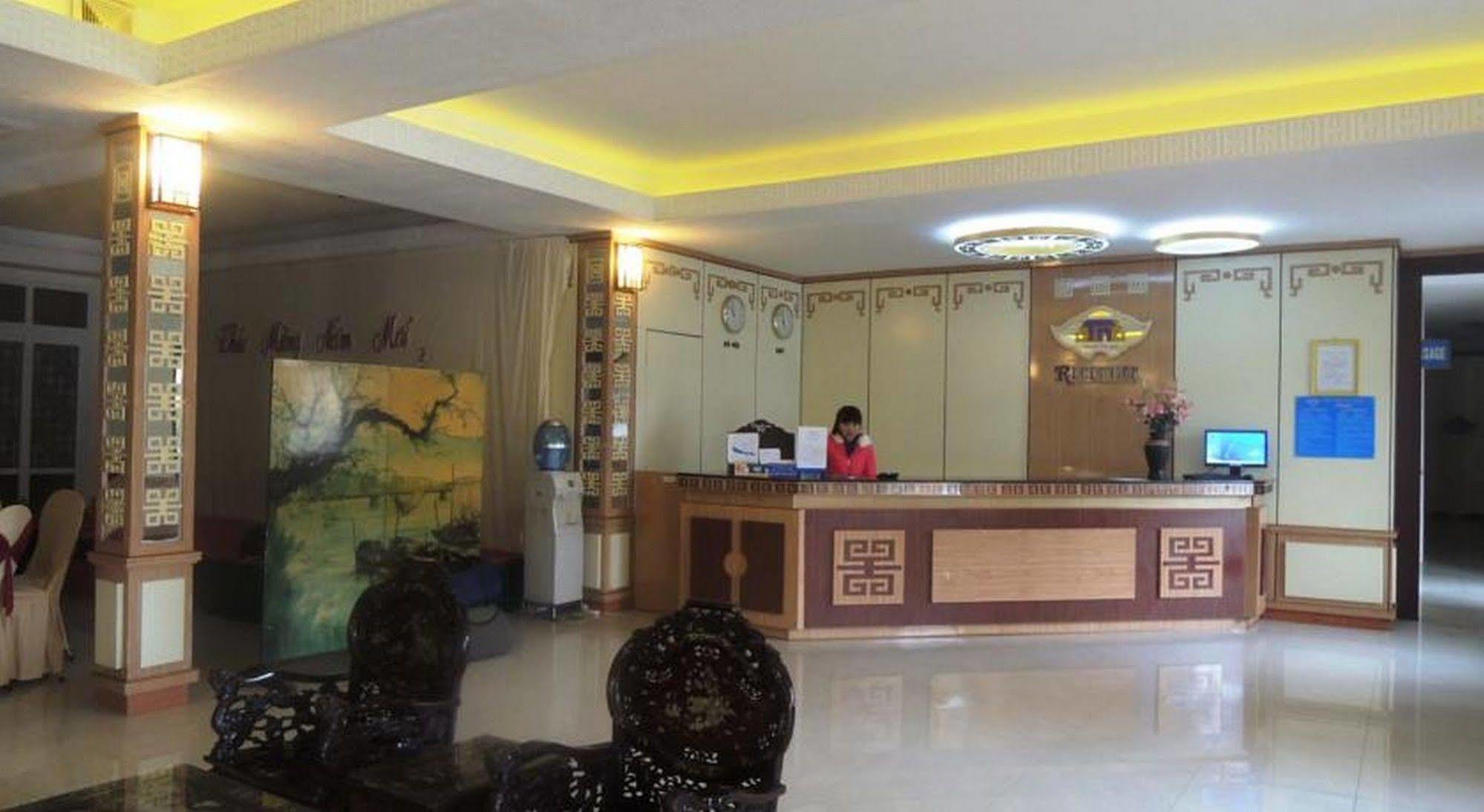 Thanh Noi Hotel Hue Buitenkant foto
