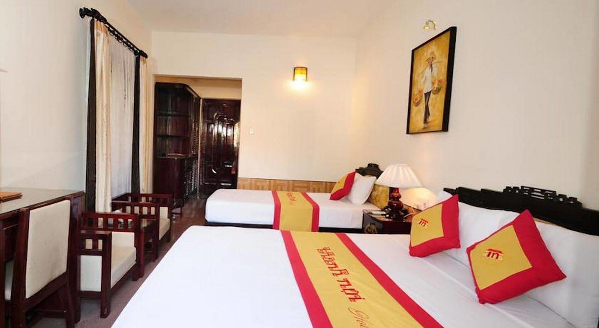 Thanh Noi Hotel Hue Buitenkant foto