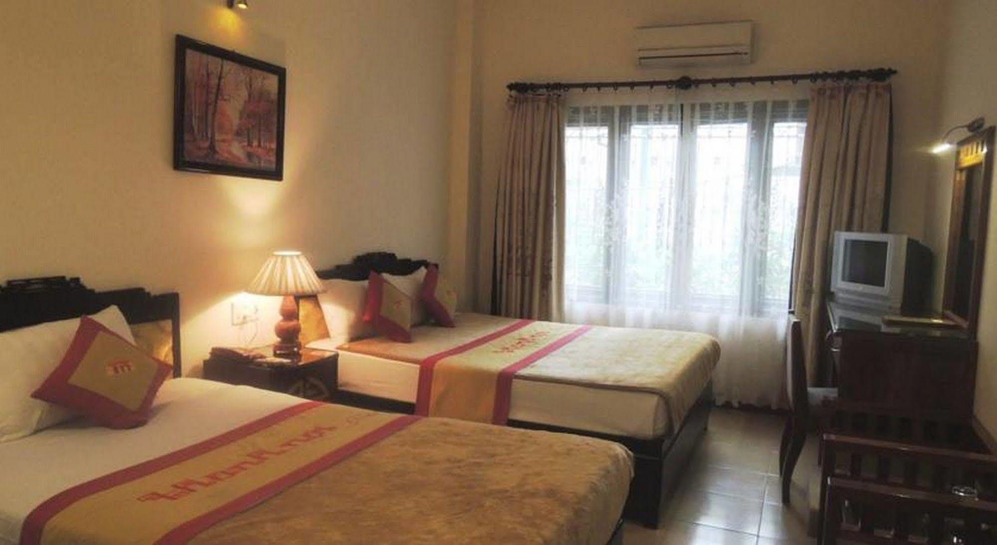 Thanh Noi Hotel Hue Buitenkant foto