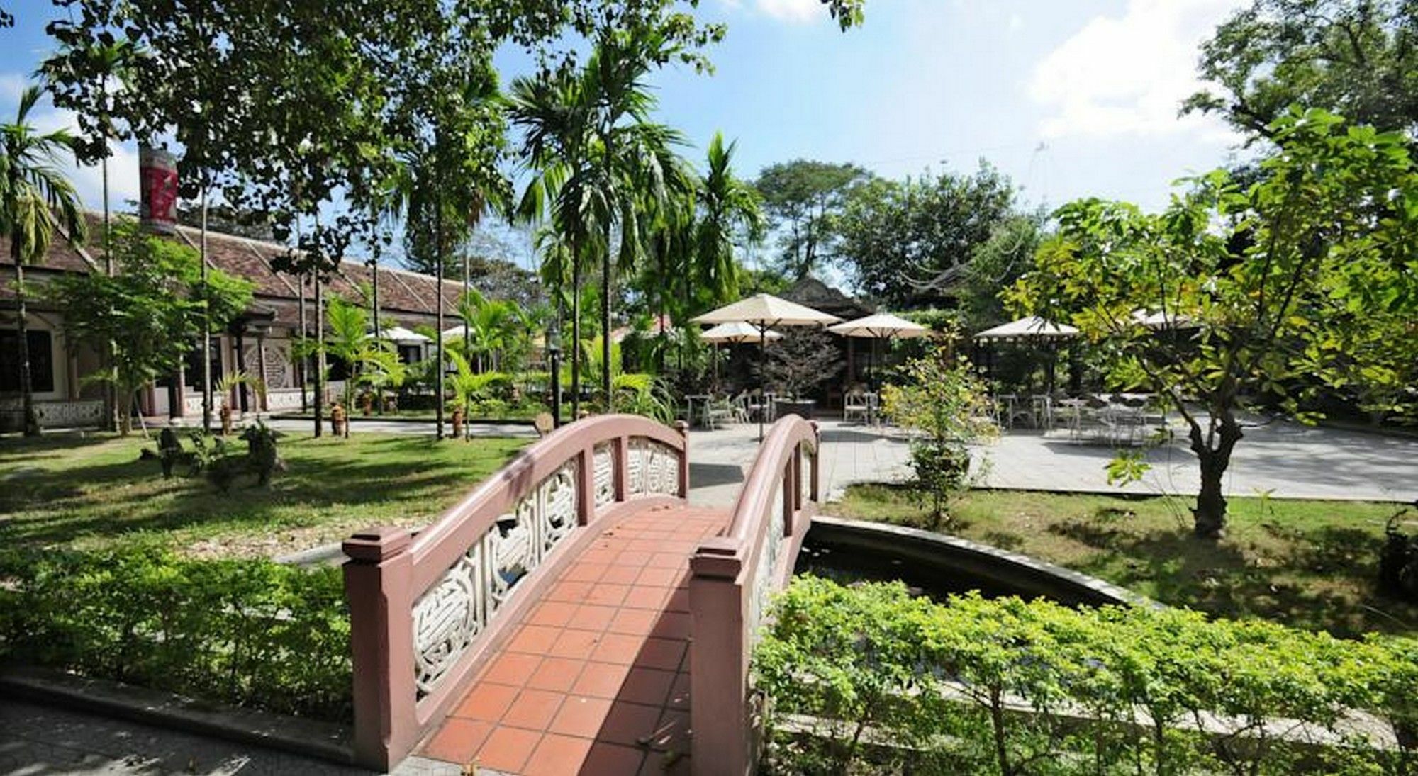Thanh Noi Hotel Hue Buitenkant foto